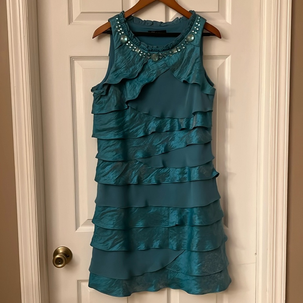 SL Fashion beautiful teal layer dress